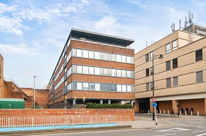 1 Bedroom Flat For Sale In Ogle Road, Southampton, Hampshire, SO14
