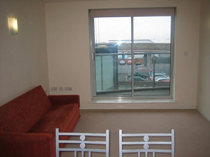 2 Bedroom Flat To Rent In City View, Ilford, IG1