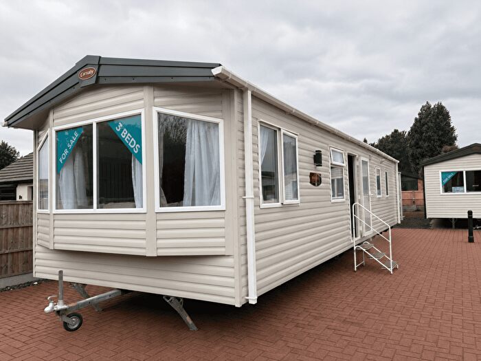 3 Bedroom Caravan For Sale In Gwespyr, Flintshire, CH8