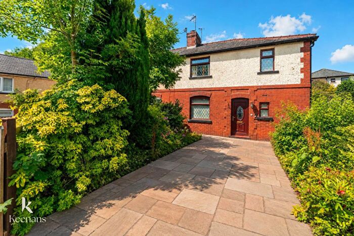3 Bedroom Semi-Detached House For Sale In Holly Avenue, Haslingden, BB4