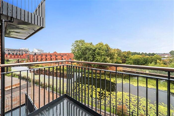 2 Bedroom Flat To Rent In Bedroom Property In Pingle Wharf Approach, Leicester, LE3