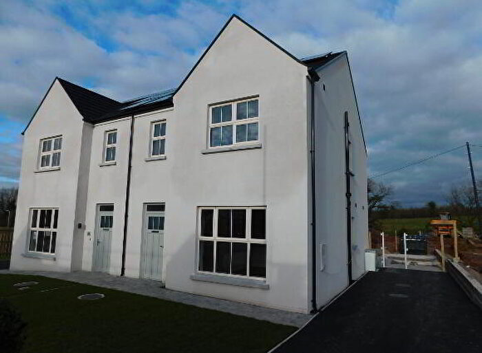 3 Bedroom Semi-Detached House For Sale In Rathmore View, Omagh, BT78