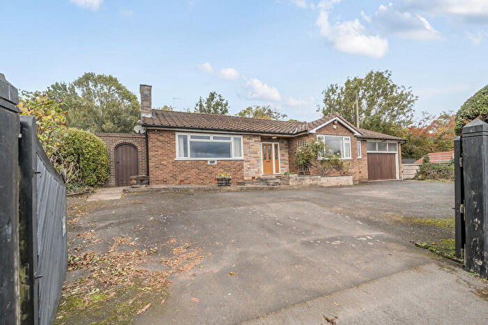 4 Bedroom Detached Bungalow For Sale In Denbury, Yarhampton, DY13
