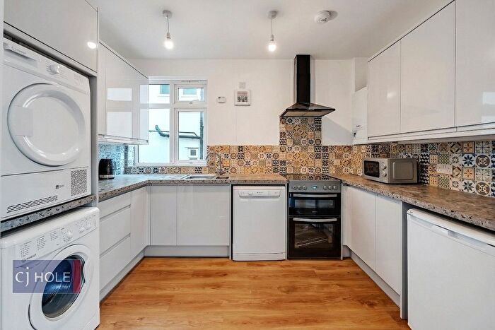 5 Bedroom Semi-Detached House To Rent In Toronto Road, Horfield, Bristol, BS7