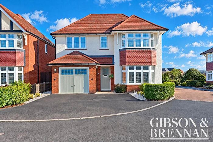 4 Bedroom Detached House For Sale In Palmer Way, Westley Green, Langdon Hills, Basildon, SS16