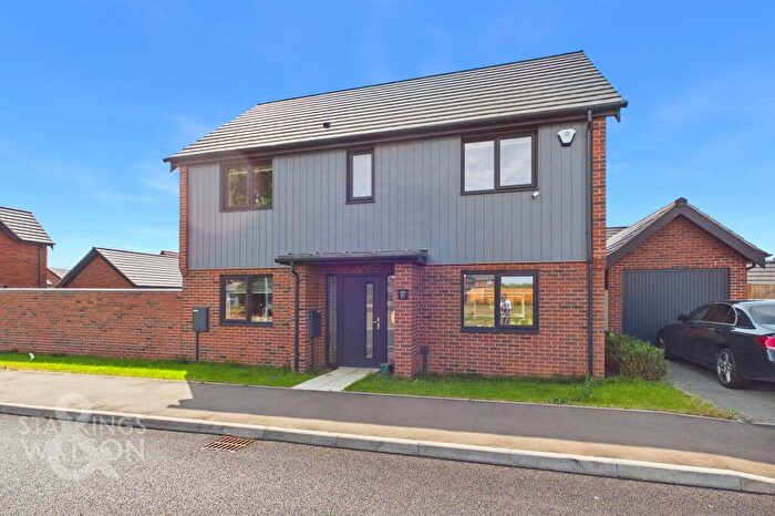4 Bedroom Detached House For Sale In David Capp Road, Brundall, Norwich, NR13