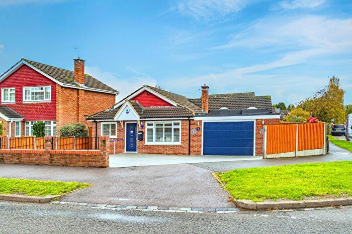 3 Bedroom Detached Bungalow For Sale In Stancliffe Rd, Bedford, MK41