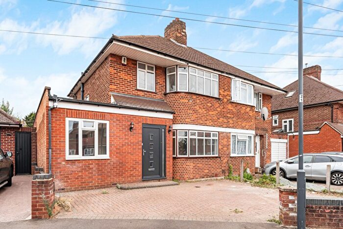 3 Bedroom Semi-Detached House For Sale In Howberry Road, Edgware, HA8