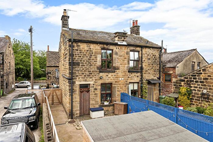 2 Bedroom End Of Terrace House For Sale In Crossgate, Otley, LS21