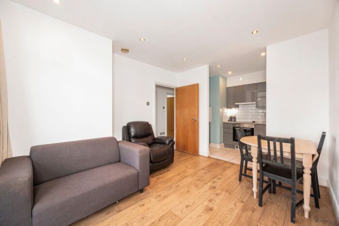 2 Bedroom Flat To Rent In Gerry Raffles Square, London, E15