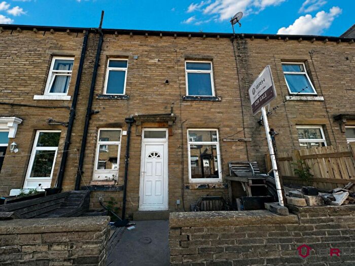 2 Bedroom Terraced House For Sale In Naylor Street, Halifax, HX1