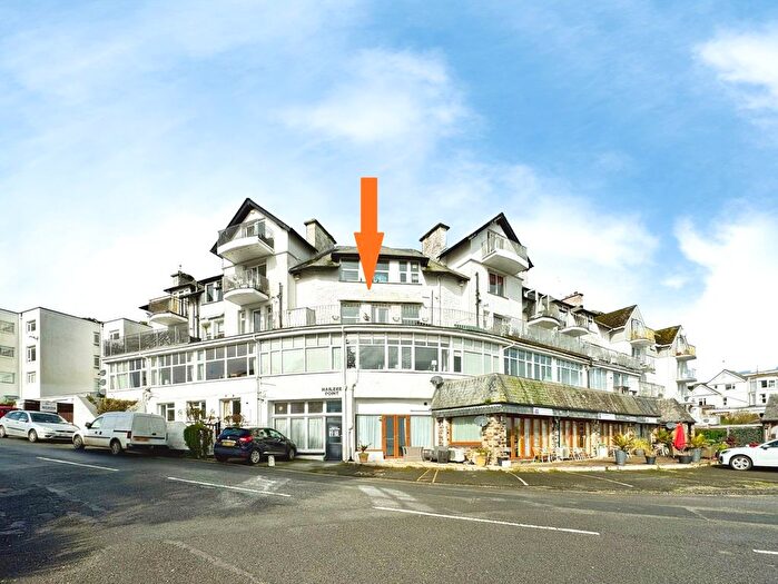 2 Bedroom Flat For Sale In Marine Drive, Looe, Cornwall, PL13