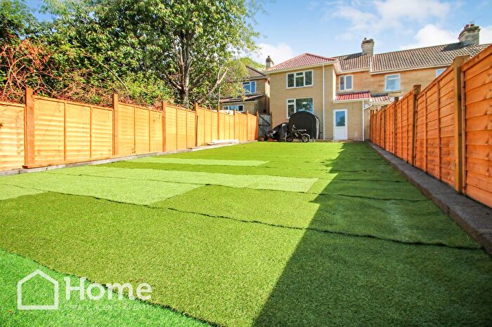 3 Bedroom Semi-Detached House For Sale In The Weal, Bath, BA1