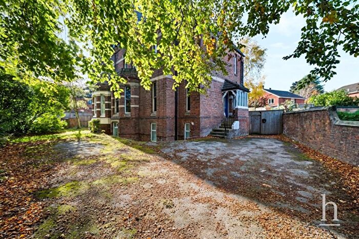 2 Bedroom Flat For Sale In Beresford Road, Prenton, CH43