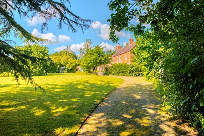 5 Bedroom Detached House For Sale In Westbury-on-Severn, Gloucestershire, GL14