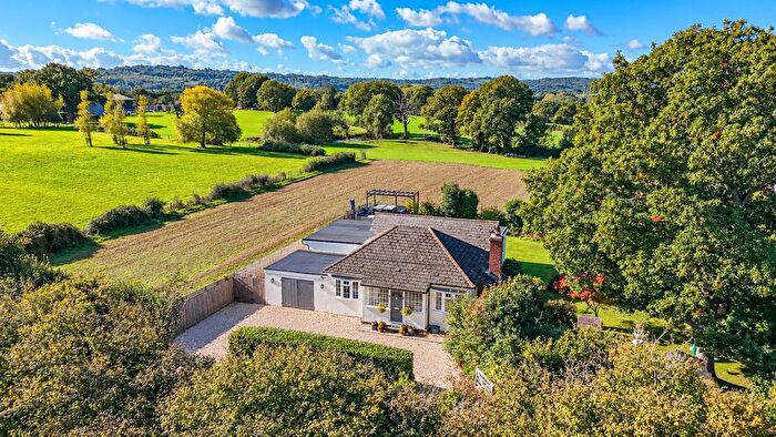4 Bedroom Detached Bungalow For Sale In Fourteen Acre Lane, Three Oaks, Hastings, TN35