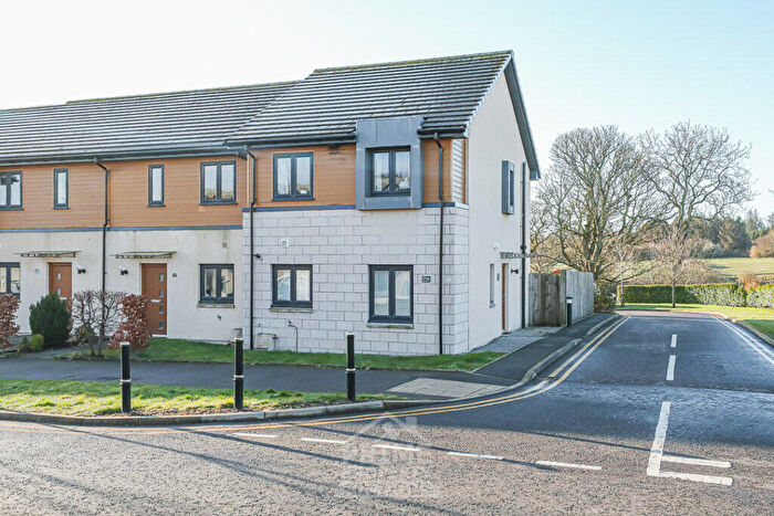 3 Bedroom End Of Terrace House For Sale In Maidencraig Way, Aberdeen, AB15