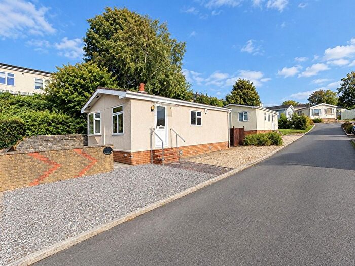 2 Bedroom Mobile/park Home For Sale In Ash Grove, Woodland Park, Waunarlwydd, Swansea, SA5