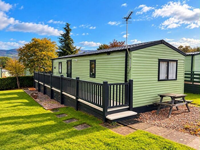 2 Bedroom Mobile/park Home For Sale In Ormside, Appleby-In-Westmorland, CA16