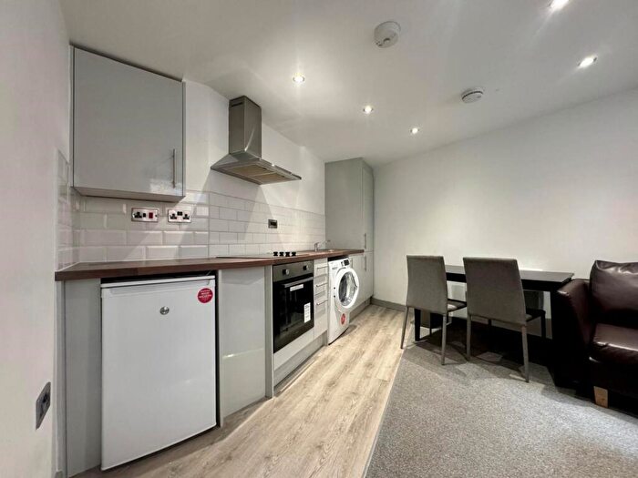 1 Bedroom Apartment To Rent In Tivoli House, South Street, Hull, HU1