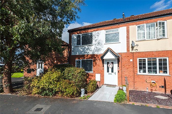 3 Bedroom End Of Terrace House For Sale In Abdon Court, Wombridge, Telford, Shropshire, TF2