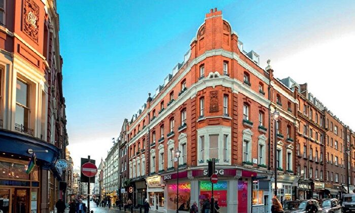 1 Bedroom Flat For Sale In Rupert Street, Soho, London, W1D