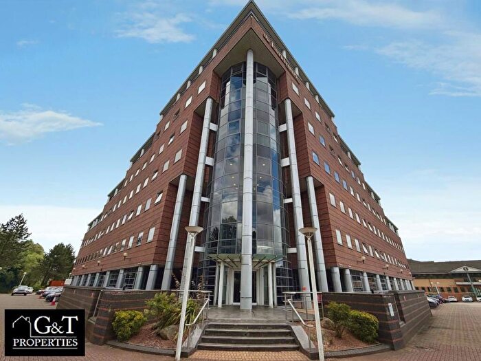 1 Bedroom Flat For Sale In Waterfront West, Brierley Hill, DY5