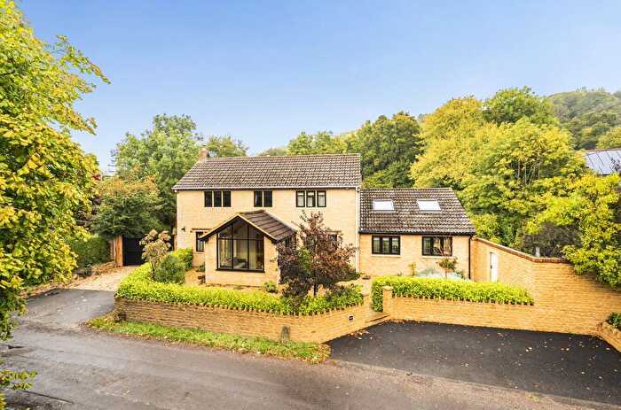 4 Bedroom Detached House For Sale In Little Norton, Norton Sub Hamdon, Stoke-Sub-Hamdon, Somerset, TA14