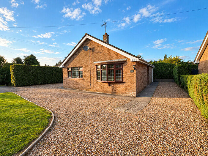 2 Bedroom Detached Bungalow For Sale In Bourne Road, Pode Hole, PE11