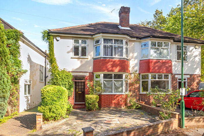 4 Bedroom Semi-Detached House For Sale In Camden Gardens, Sutton, SM1