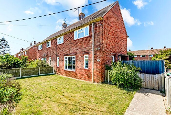 3 Bedroom Semi-Detached House For Sale In Kingsway, North Walsham, NR28
