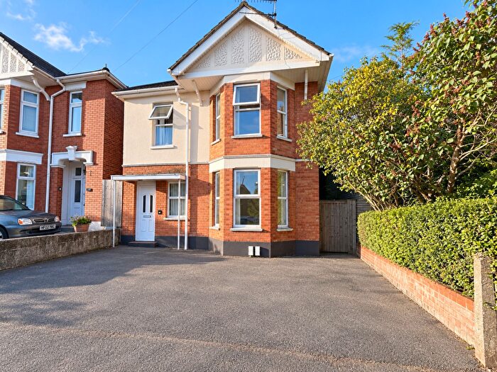 6 Bedroom Detached House To Rent In Alma Road, Bournemouth, BH9