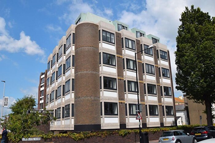 2 Bedroom Flat To Rent In Gildredge Road, Eastbourne, BN21