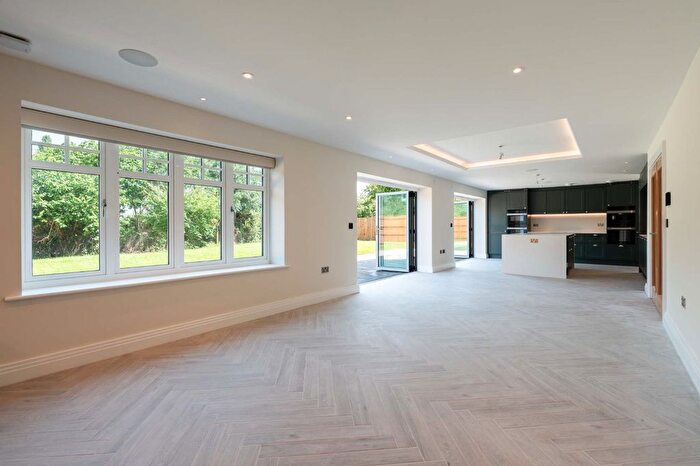 4 Bedroom Detached House For Sale In Braeburns, Barton Road, Welford On Avon, Stratford-Upon-Avon, Warwickshire, CV37