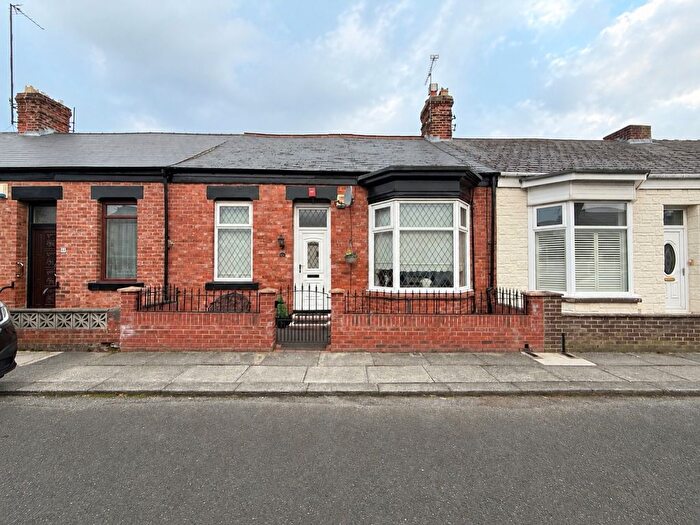 2 Bedroom Cottage For Sale In Grindon Terrace, Sunderland, SR4