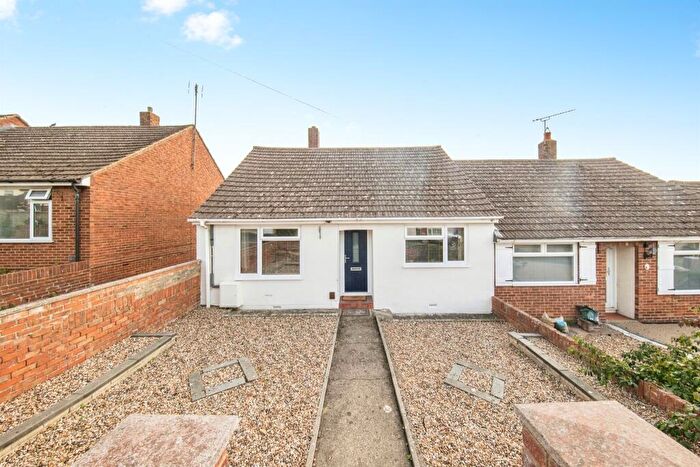 2 Bedroom Detached Bungalow For Sale In High View Road, Ipswich, IP1