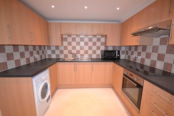 4 Bedroom Terraced House To Rent In Addington Road, Reading, RG1