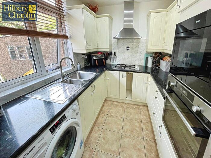 2 Bedroom Bungalow For Sale In Tolworth Gardens, Chadwell Heath, RM6