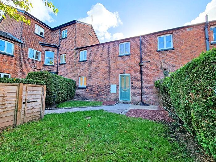 1 Bedroom Flat For Sale In Kington Road, Weobley, HR4