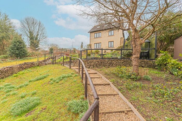 1 Bedroom Flat For Sale In Chantry Court, Tebury, GL8