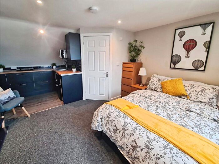 1 Bedroom Terraced House To Rent In Salisbury Close, Eastleigh, Hampshire, SO50