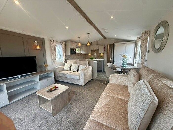 2 Bedroom Park Home For Sale In Par Sands Coastal Holiday Park, Par Beach Par, PL24