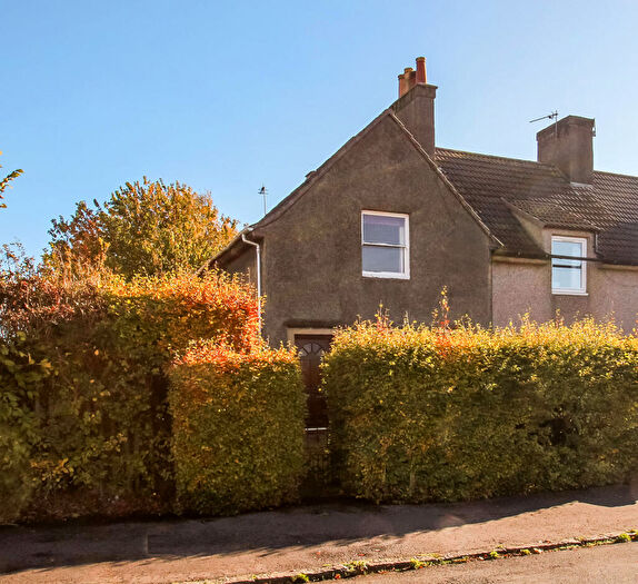 2 Bedroom End Of Terrace House For Sale In Kings Place, Rosyth, Fife, KY11