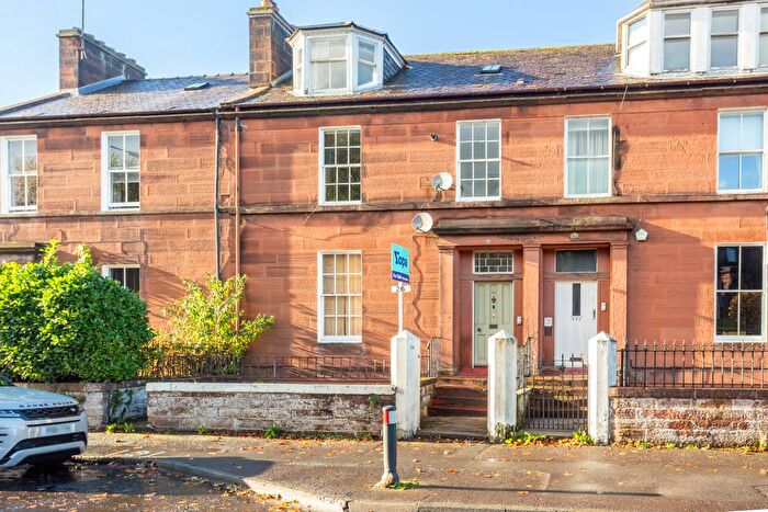 3 Bedroom Maisonette For Sale In Laurieknowe, Dumfries, DG2