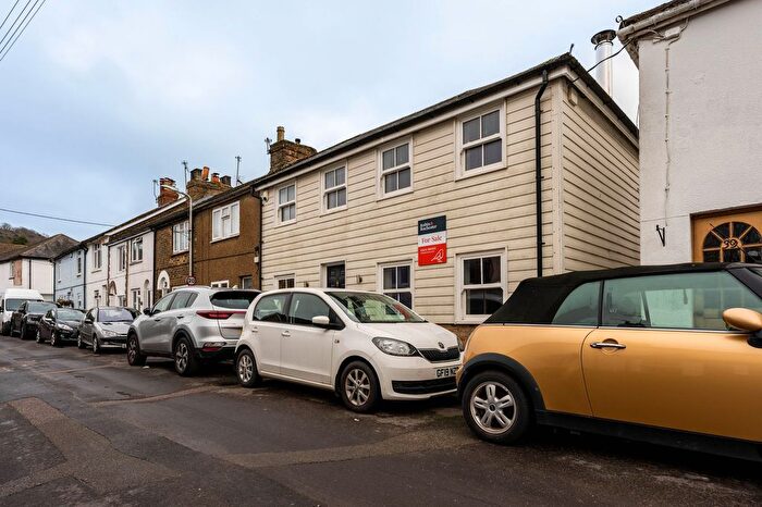 3 Bedroom Terraced House For Sale In Church Street, Burham, ME1