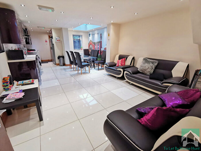 6 Bedroom Terraced House To Rent In Hubert Road, Birmingham, B29