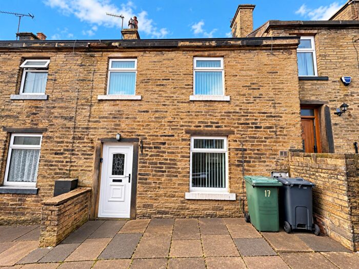 2 Bedroom Terraced House For Sale In New Street, Denholme, Bradford, BD13