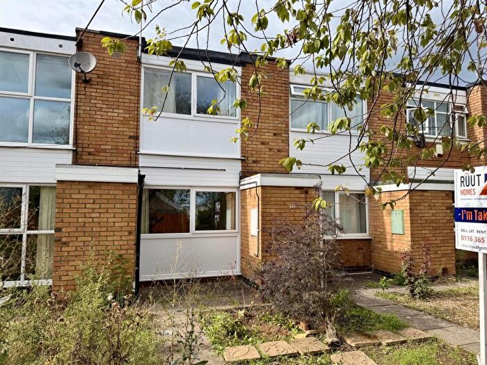 2 Bedroom Terraced House To Rent In Blakesley Walk, Beaumont Leys, LE4