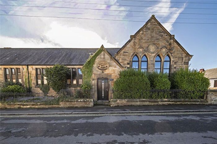 4 Bedroom Terraced House To Rent In Oakwood Court, Crook, DL15