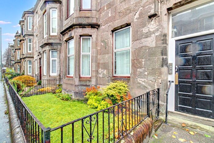 2 Bedroom Flat For Sale In Bonhill Road, Dumbarton, G82